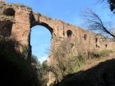 Fig. 2. Lato Est